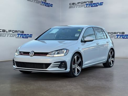 Used 2018 Volkswagen GTI S image 9