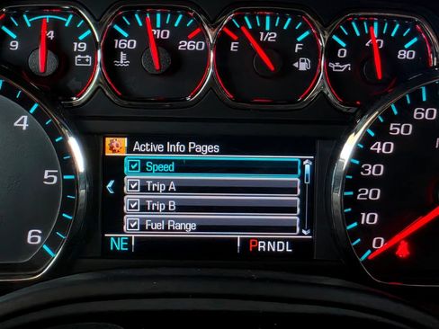Used 2019 GMC Yukon SLT w/ Open Road Package AWD/4WD image 34
