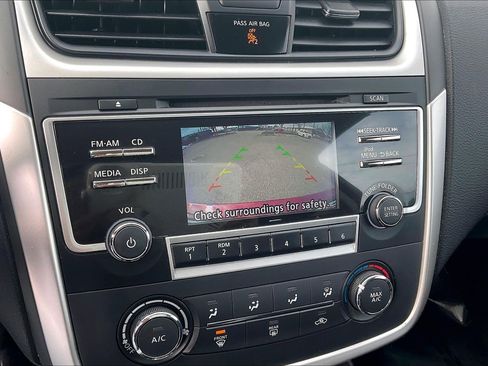 Used 2018 Nissan Altima 2.5 S w/ S Convenience Package image 26