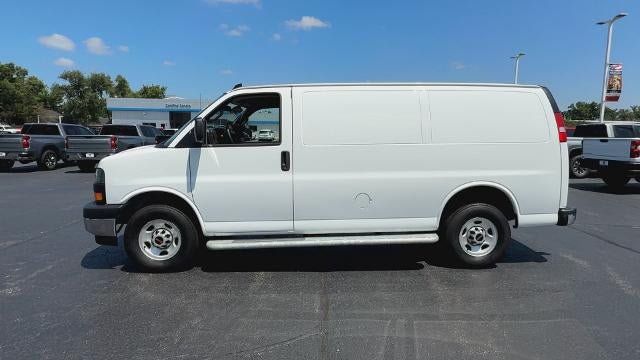 Certified 2024 GMC Savana 2500 w/ Driver Convenience Package RWD image 5