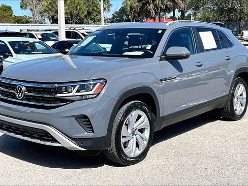 Certified 2021 Volkswagen Atlas Cross Sport SEL image 9