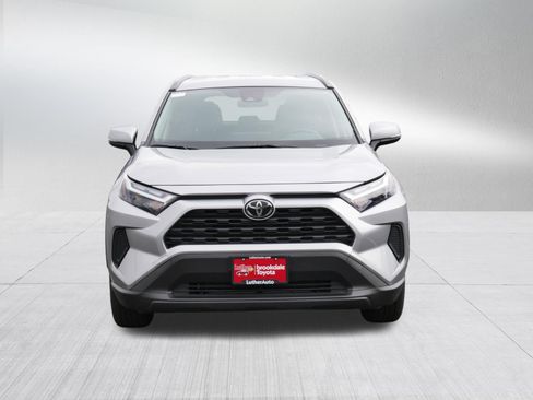 Certified 2025 Toyota RAV4 XLE AWD/4WD image 2