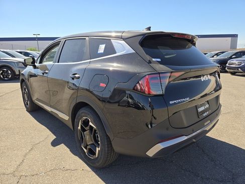 New 2026 Kia Sportage EX FWD image 4