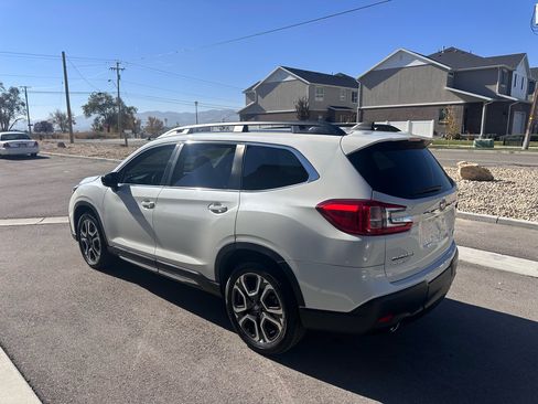 Used 2024 Subaru Ascent Limited image 13