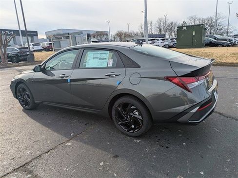 New 2026 Hyundai Elantra Sport image 6