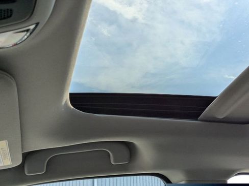 Used 2025 Subaru Legacy Limited image 22