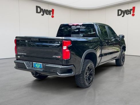 Used 2023 Chevrolet Silverado 1500 ZR2 w/ Technology Package AWD/4WD image 6
