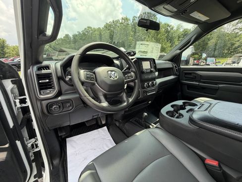 Used 2022 RAM 3500 Tradesman AWD/4WD image 25