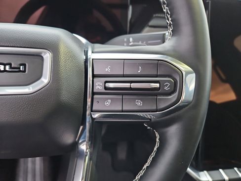 Used 2024 GMC Acadia Denali image 22