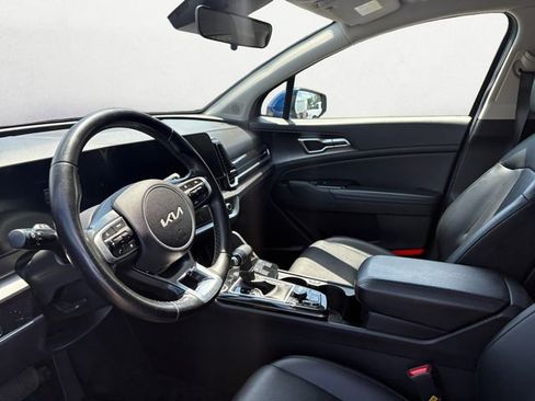 Used 2023 Kia Sportage EX FWD image 9