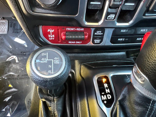 Used 2024 Jeep Wrangler Unlimited Rubicon 4xe AWD/4WD image 40