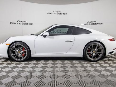 Used 2019 Porsche 911 Carrera S RWD image 10