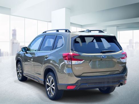 Used 2022 Subaru Forester Limited AWD/4WD image 3