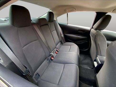 Used 2025 Toyota Corolla LE FWD image 19