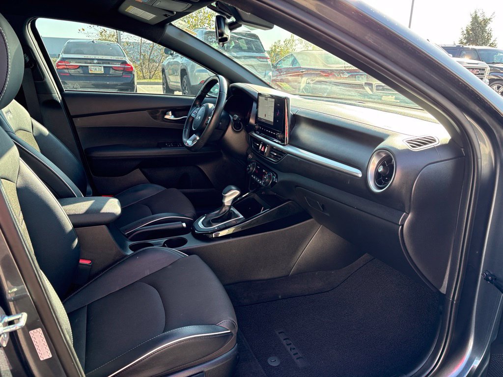 Used 2023 Kia Forte GT-Line FWD image 23