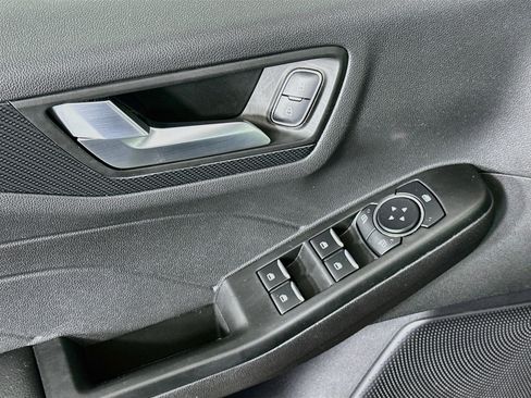 Used 2025 Ford Escape ST-Line FWD image 15