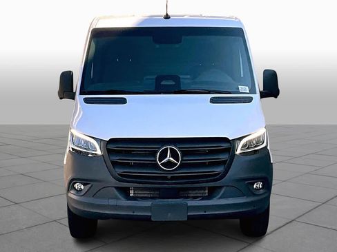 New 2026 Mercedes-Benz Sprinter 2500 image 3