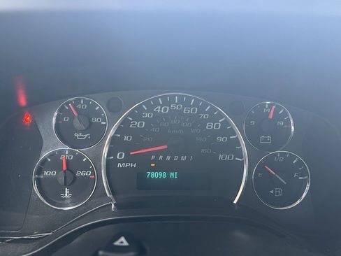 Used 2020 GMC Savana 2500 w/ Driver Convenience Package image 10