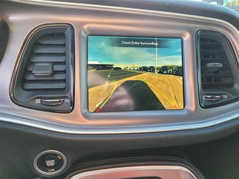 Used 2022 Dodge Challenger R/T Scat Pack image 21