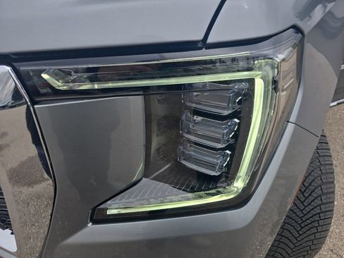 Certified 2023 GMC Yukon XL Denali Ultimate AWD/4WD image 35