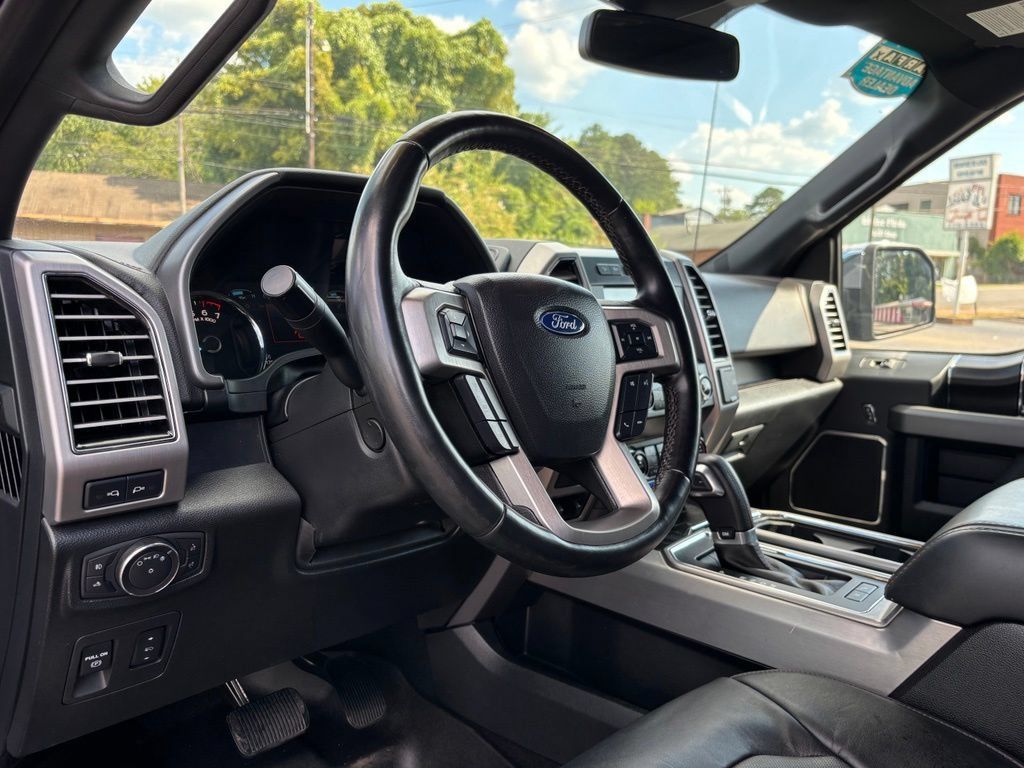Used 2019 Ford F150 Platinum w/ Equipment Group 701A Luxury AWD/4WD image 19