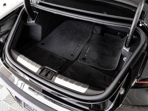 Used 2020 Porsche Taycan 4S image 53