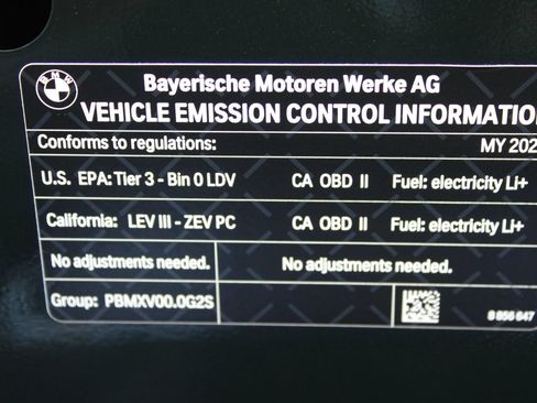 Used 2023 BMW i4 eDrive40 RWD image 22