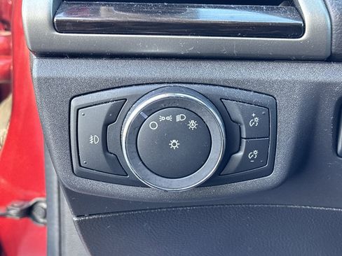 Used 2013 Ford Fusion SE image 26