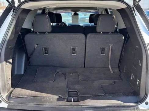 Used 2019 Chevrolet Traverse LS AWD/4WD image 17