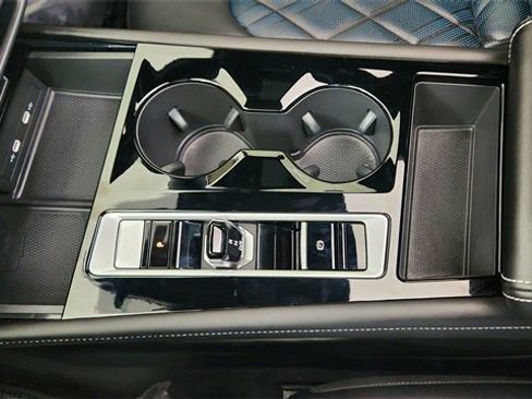 Used 2024 Volkswagen Atlas Cross Sport SEL Premium R-Line image 55