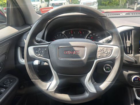 Certified 2025 GMC Terrain Elevation w/ Black Edition AWD/4WD image 36