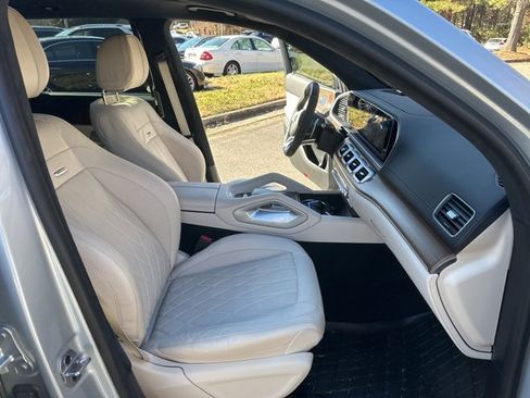 Used 2023 Mercedes-Benz GLS 63 AMG 4MATIC image 18