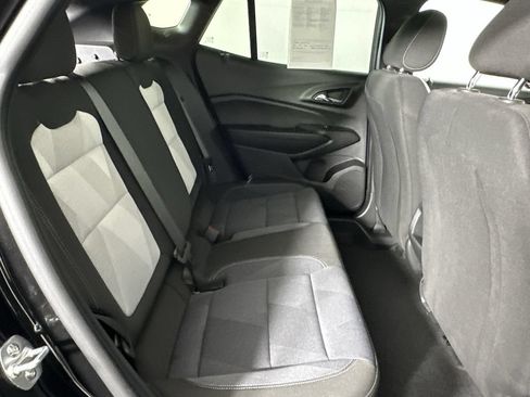Used 2025 Chevrolet Trax RS w/ Driver Confidence Package FWD image 27