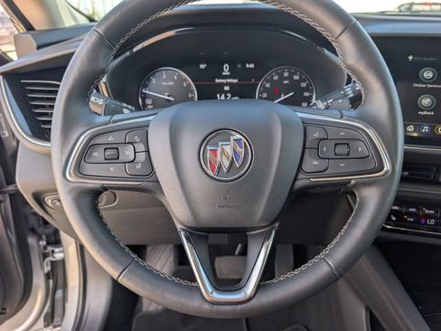 Used 2023 Buick Envision Essence FWD image 12