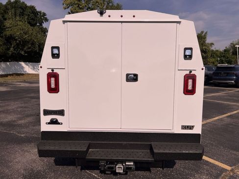 New 2025 Chevrolet Express 3500 w/ Power Convenience Package RWD image 18