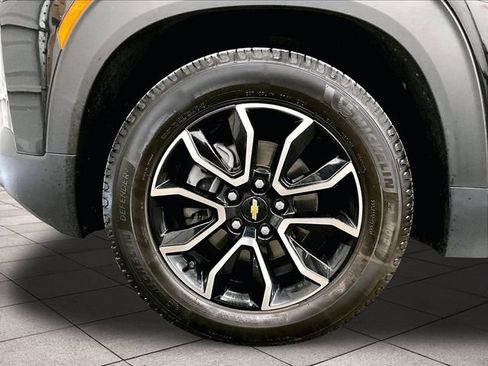 Used 2023 Chevrolet TrailBlazer ACTIV w/ Convenience Package FWD image 8