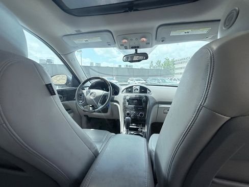 Used 2014 Buick Enclave Leather w/ Trailering Provision Package FWD image 11