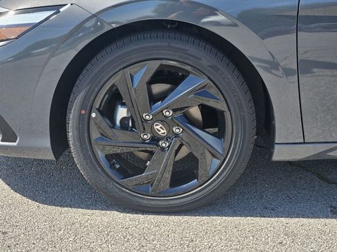 New 2026 Hyundai Elantra SEL Sport Premium FWD image 12