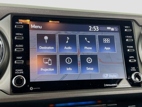 Used 2020 Toyota Tacoma TRD Off-Road w/ Technology Package AWD/4WD image 22