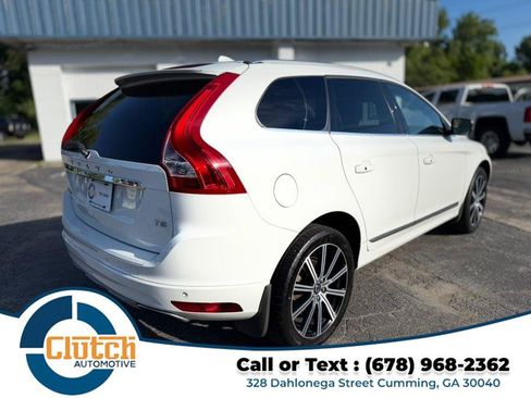 Used 2016 Volvo XC60 T5 Platinum w/ Climate Package FWD image 5