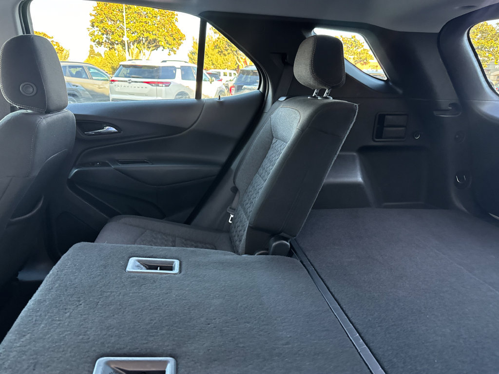 Used 2024 Chevrolet Equinox LT AWD/4WD image 16