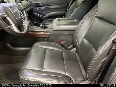 Used 2017 GMC Yukon XL SLT AWD/4WD image 20