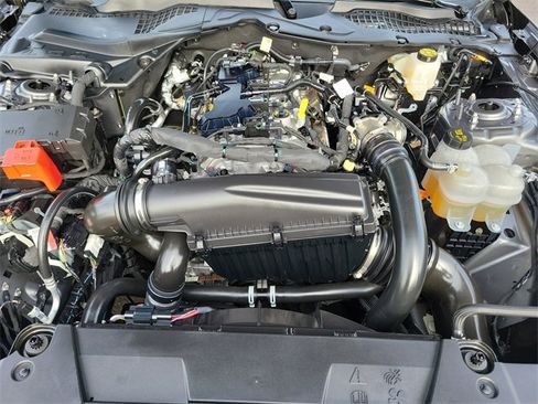 Used 2025 Ford Mustang Premium image 28