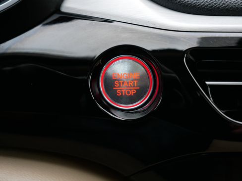 Used 2024 Acura MDX image 29