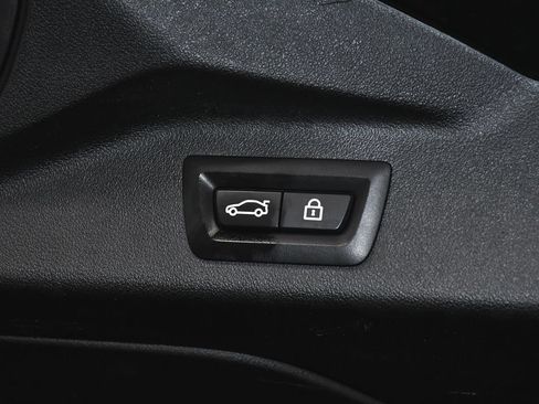 Used 2021 BMW X7 M50i w/ Dynamic Handling Package AWD/4WD image 84