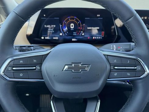 New 2026 Chevrolet Equinox ACTIV w/ Convenience Package III image 83