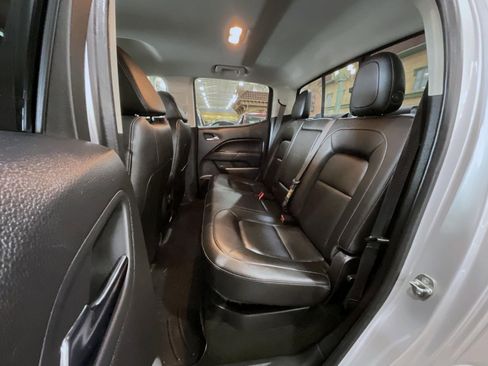 Used 2016 GMC Canyon SLT w/ Driver Alert Package image 19