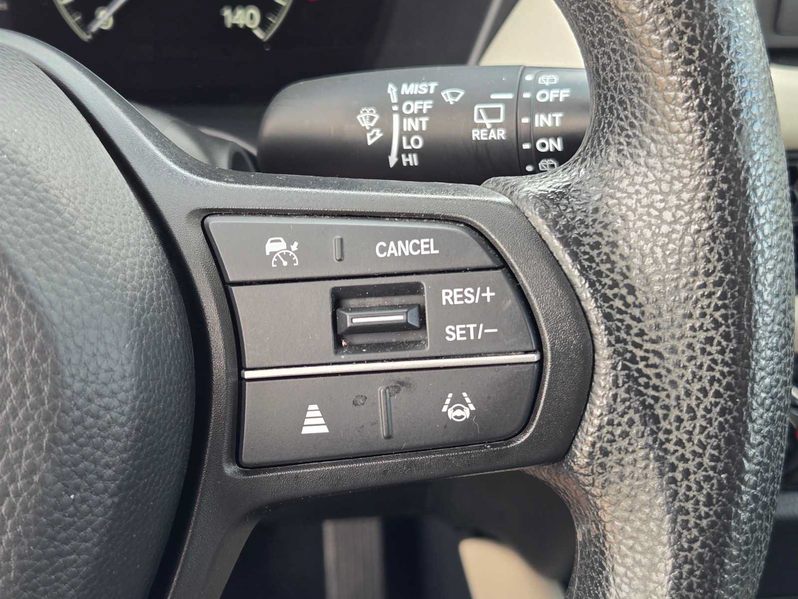 Used 2023 Honda HR-V LX image 23
