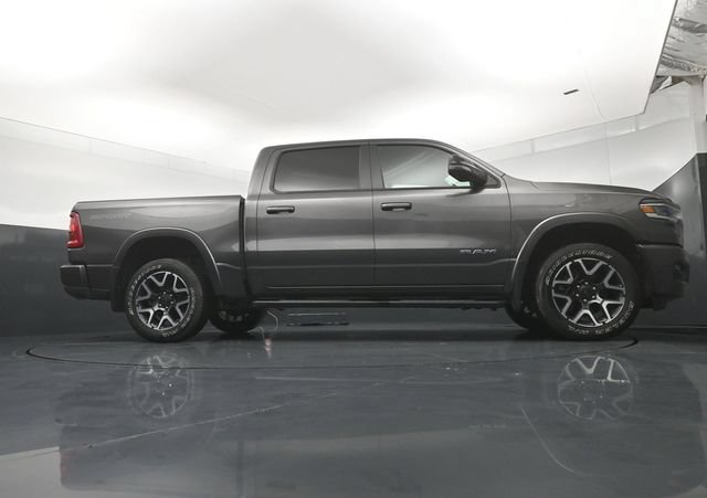 Used 2025 RAM 1500 Laramie AWD/4WD image 21