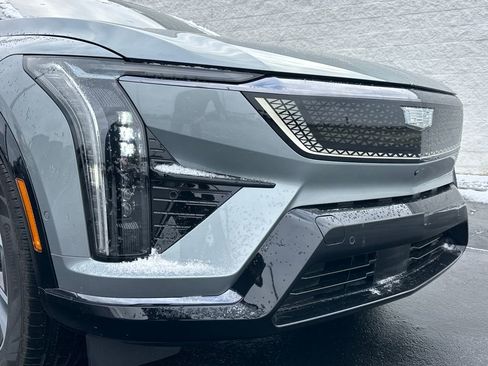 New 2026 Cadillac Optiq Sport 1 image 2